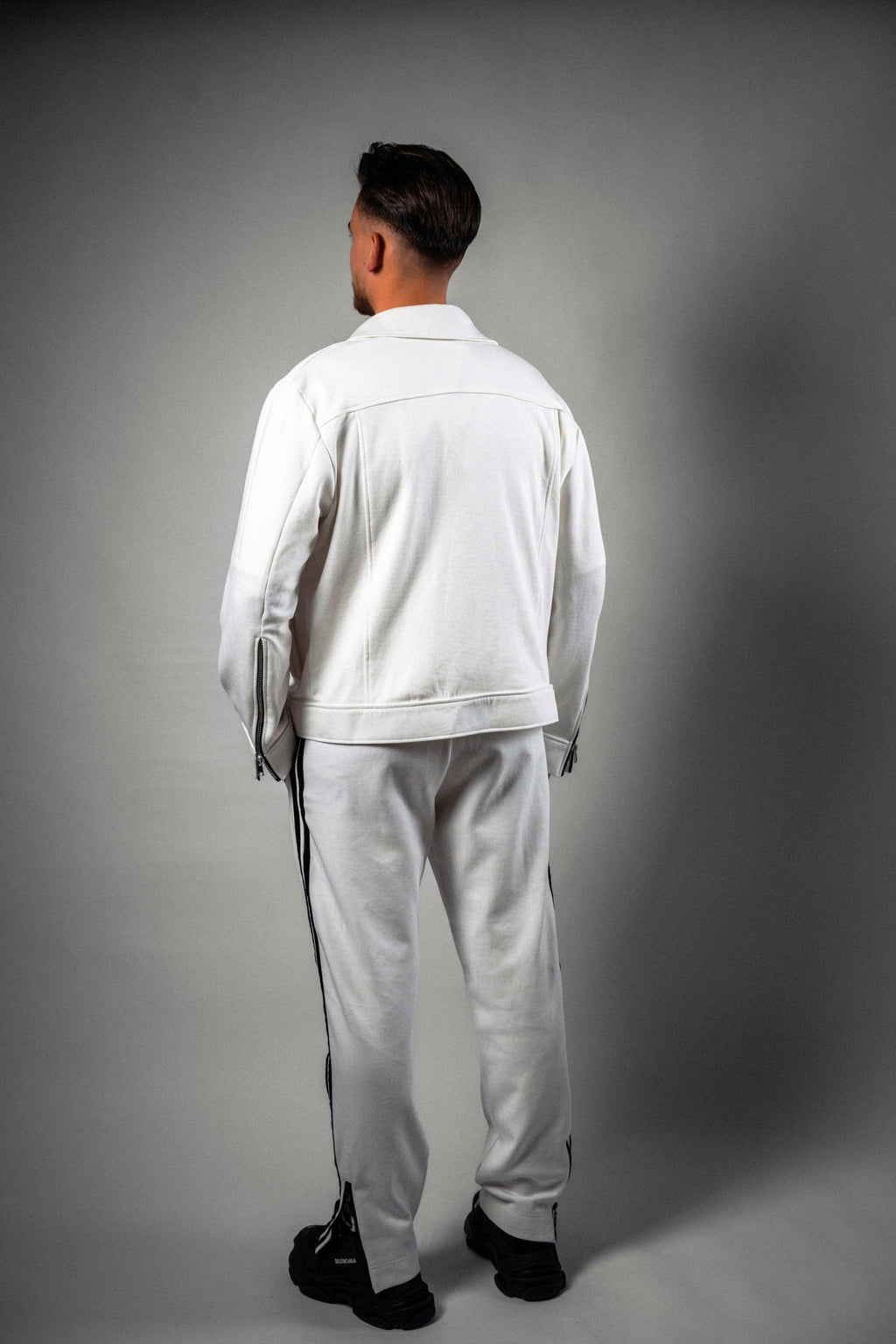 Pantaloni albi „Noir Velvet”